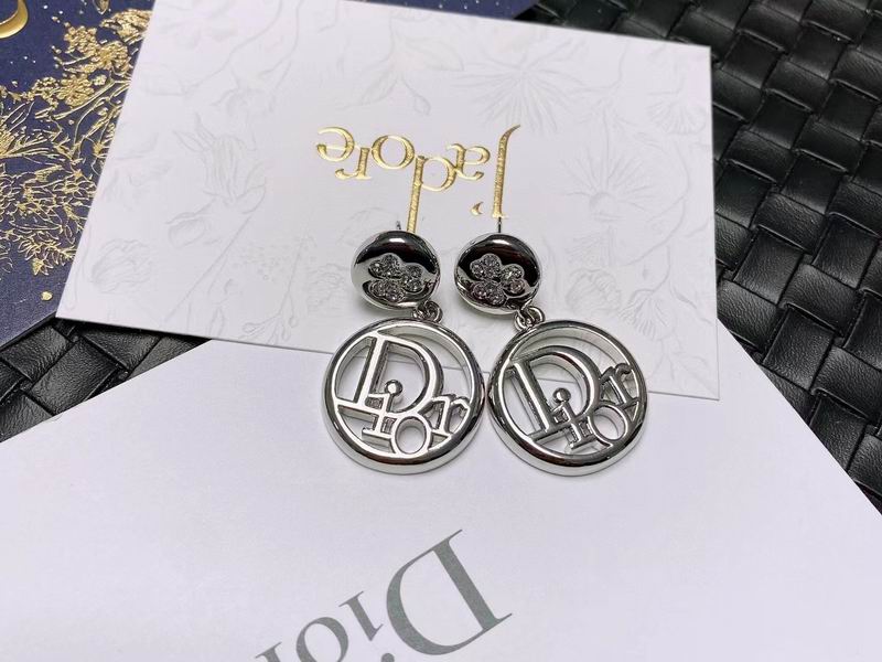 Dior Earring 03lyr134